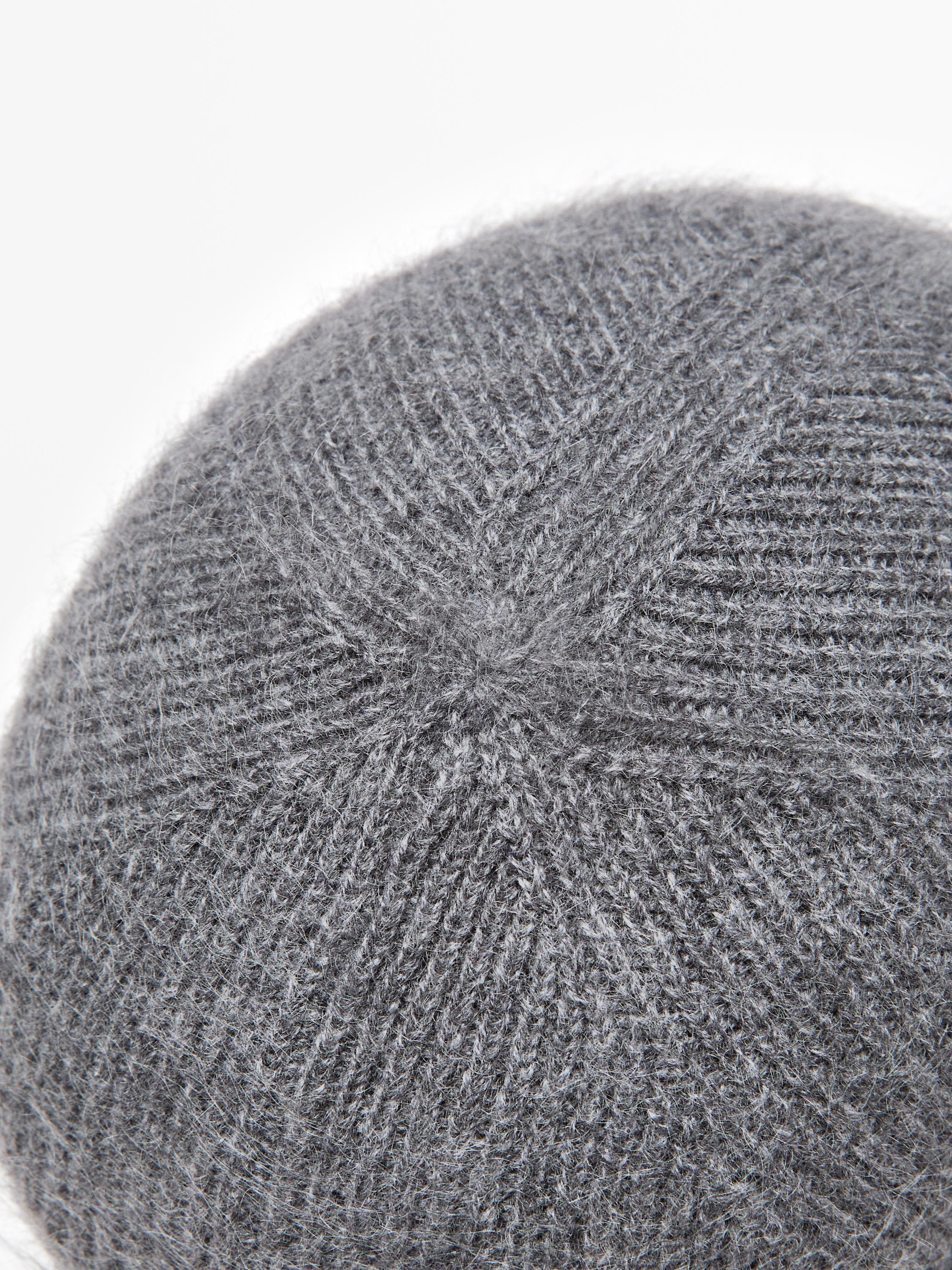 100% cashmere knit beanie